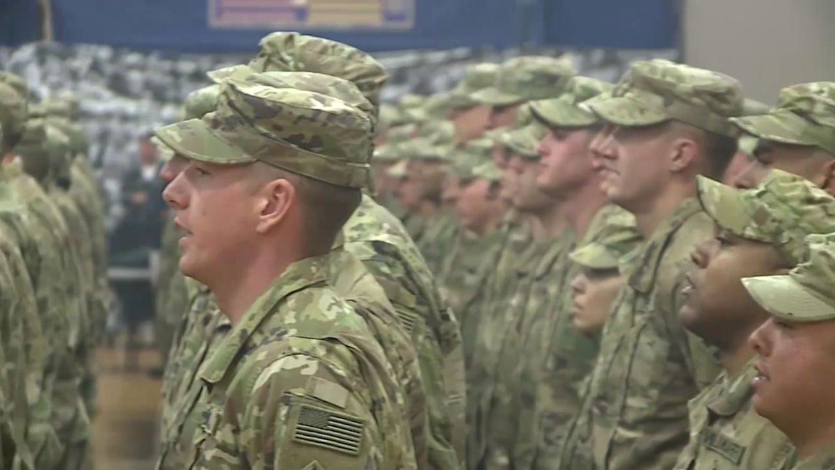 Hundreds of Fort Carson soldiers thankful to be home for the holidays ...