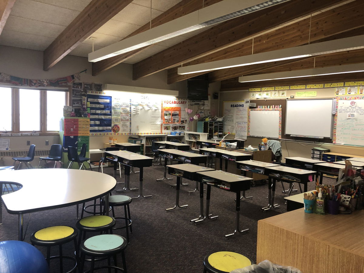 Why Colorado Springs school districts keep changing plans KRDO