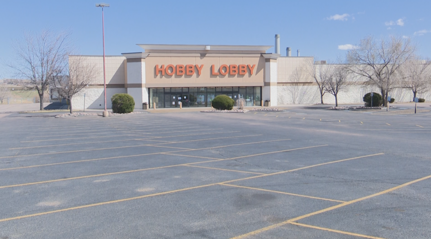 Hobby Lobby closes