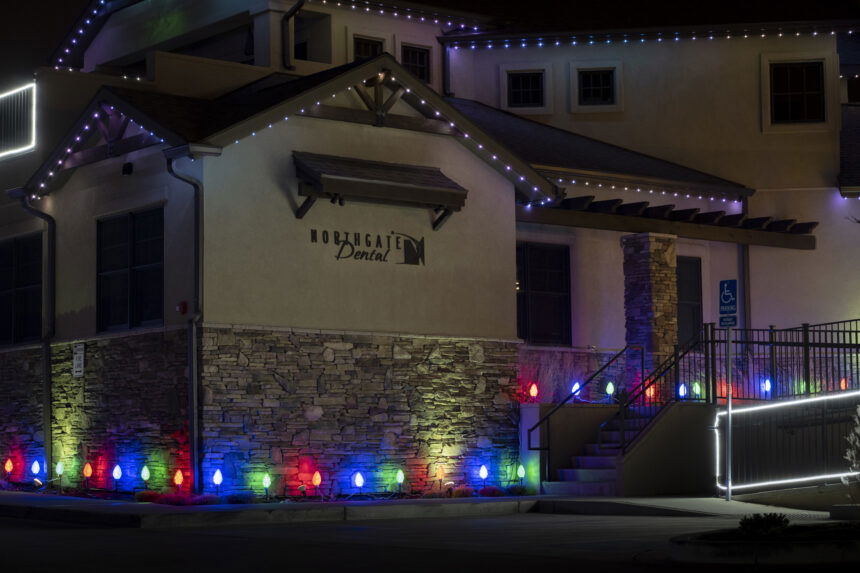 Colorado Springs dental office puts on synchronized musical light show