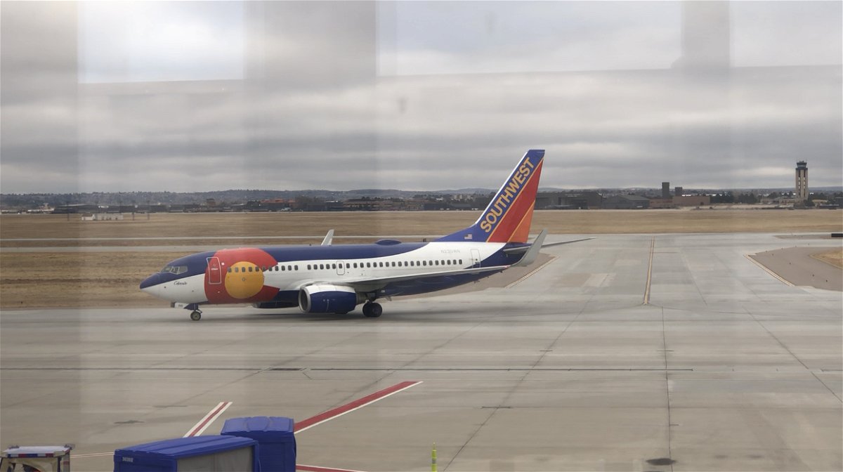 southwest airlines colorado springs to phoenix