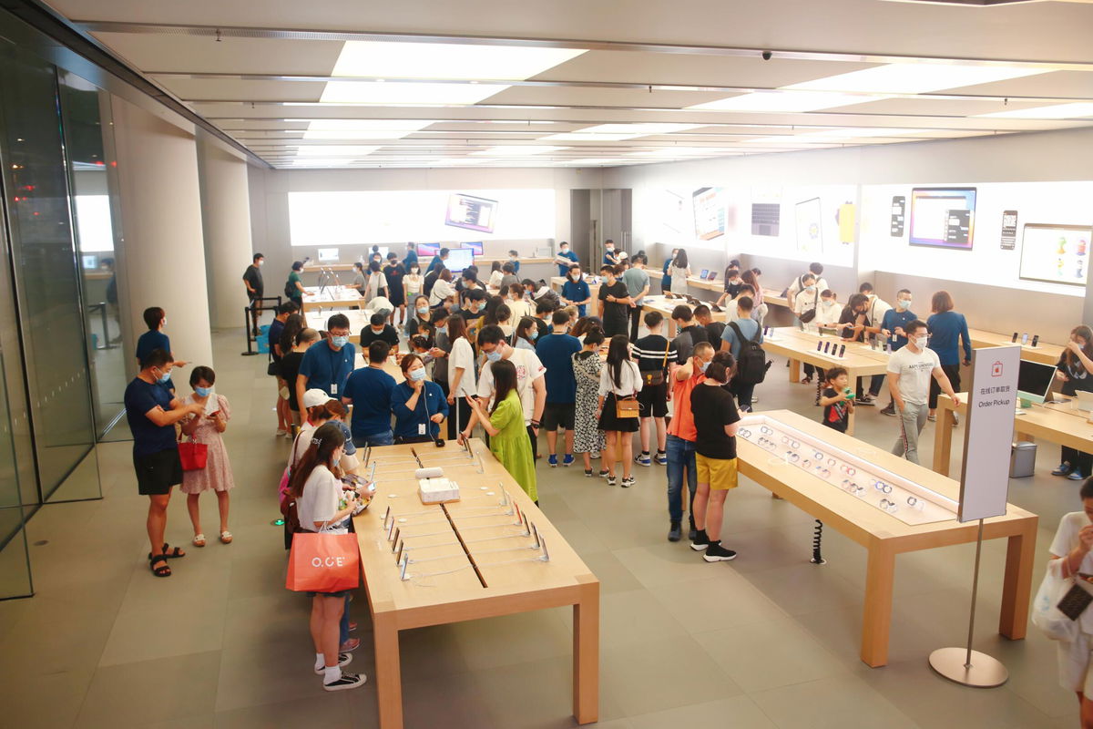 <i>Xing Yun/Costfoto/Barcroft Media/Getty Images</i><br/>Apple officially launched its next-generation iPhone 13 line on Friday.