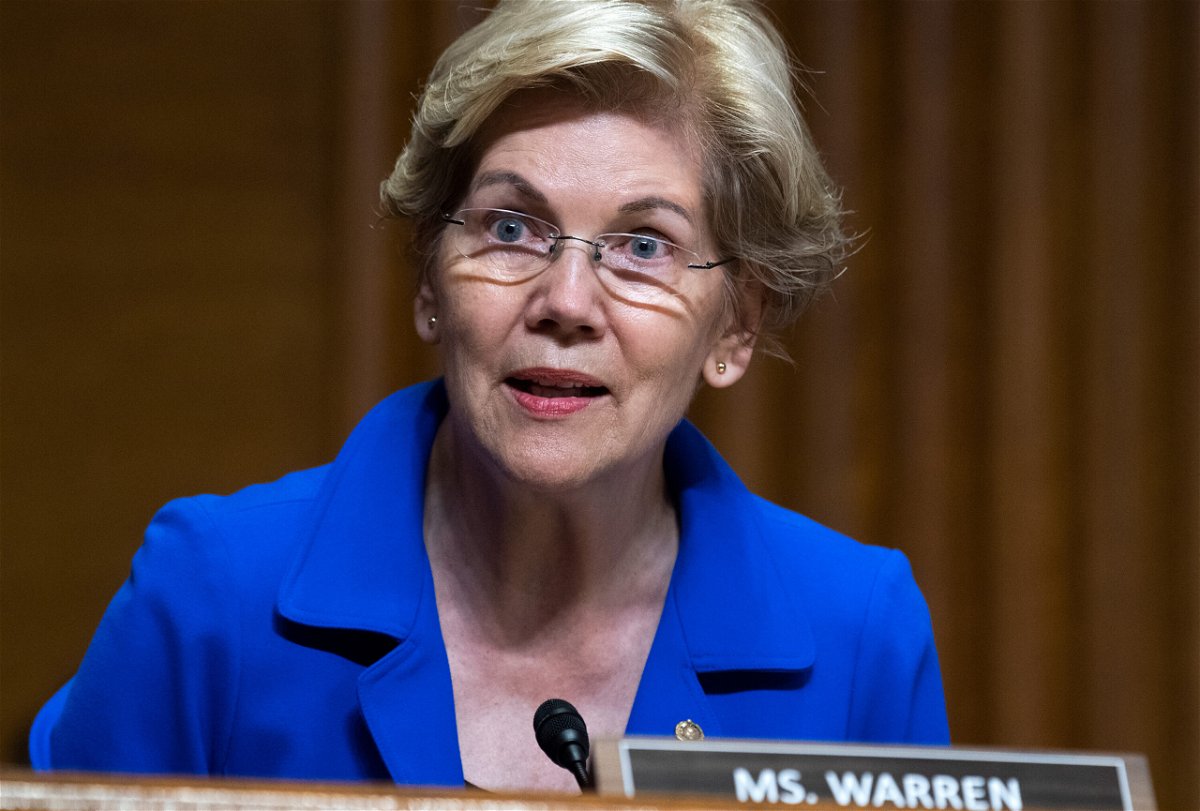 <i>Tom Williams/Pool/Getty Images</i><br/>Senator Elizabeth Warren
