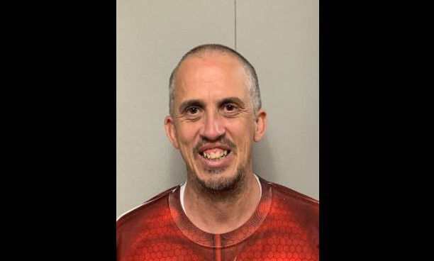 Cops Sex offender opens door to kids on Halloween while nude KRDO 