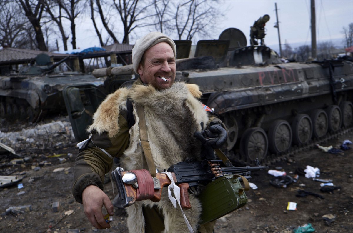 <i>Pierre Crom/Getty Images</i><br/>Pro-Russian fighters arrive on February 20