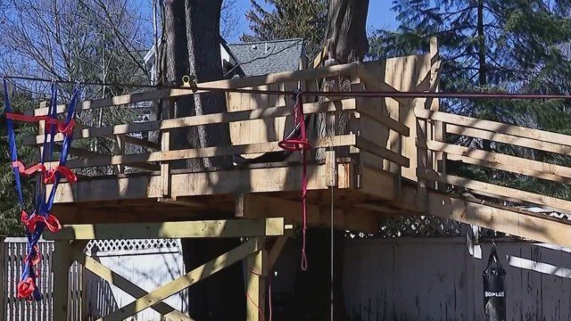<i>WBZ</i><br/>Neighbors are involved in a controversy over a backyard treehouse in a New Hampshire city.