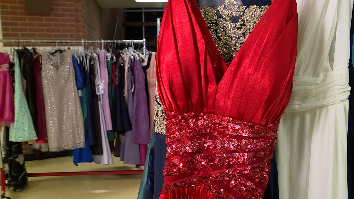 Free prom dress event at Widefield High School | KRDO