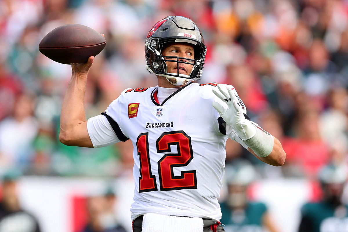 Tom Brady of the Tampa Bay Buccaneers yells as he runs on the field News  Photo - Getty Images