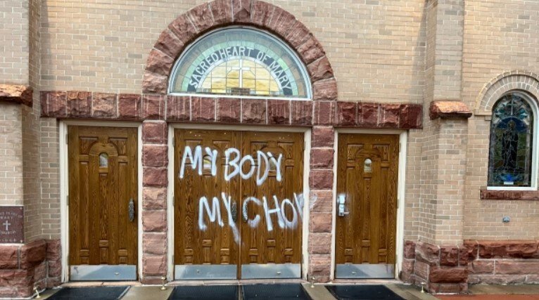 <i>KCNC</i><br/>Criminals sharing abortion-rights sentiments targeted a church in Boulder Tuesday night