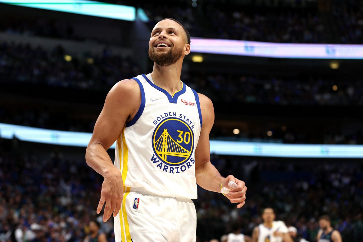 <i>Tom Pennington/Getty Images North America/Getty Images</i><br/>Steph Curry led the Golden State Warriors to victory over Dallas in Game 3 of the Western Conference Finals.