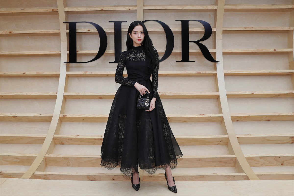 Dior family welcomed Jisoo  Blackpink Jisoo with Pietro Beccari