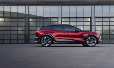 General Motors revealed a new electric mid-sized SUV