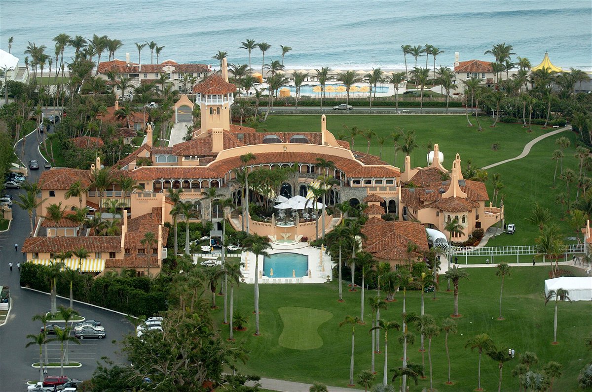 <i>John Roca/NY Daily News Archive/Getty Images</i><br/>Aerial view of Mar-a-Lago