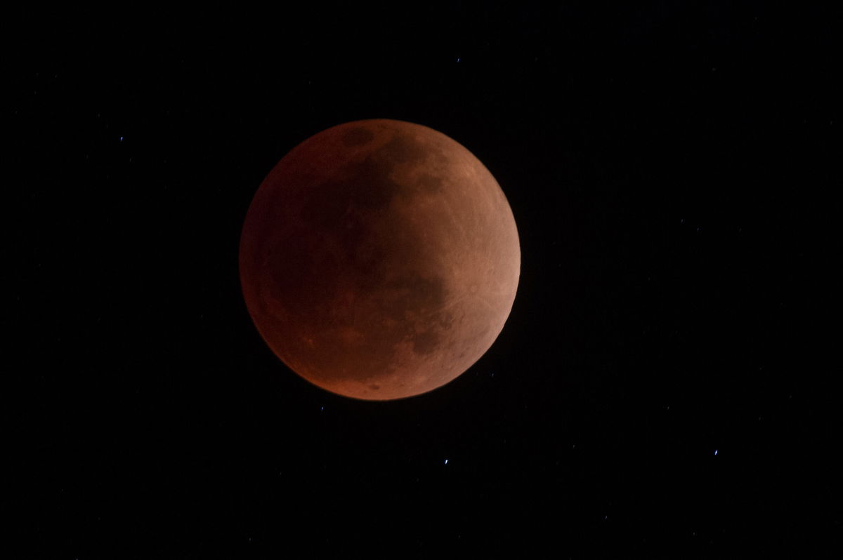 Full Moon Turns An Eerie Red During The Total Lunar Eclipse KRDO full-moon-turns-an-eerie-red-during-the-total-lunar-eclipse-krdo