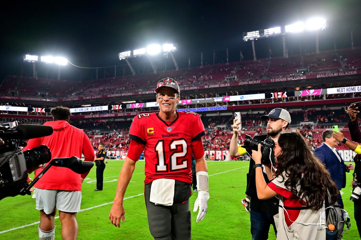 NFL 2022: Tom Brady record, Tampa Bay Buccaneers win, Cade Otton