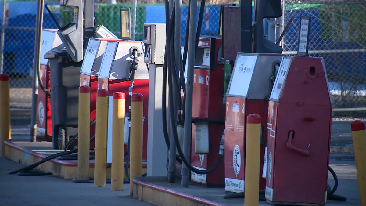 Gas Prices Rise As Major Colorado Fuel Refinery Remains Closed KRDO   Gas Pic 1 