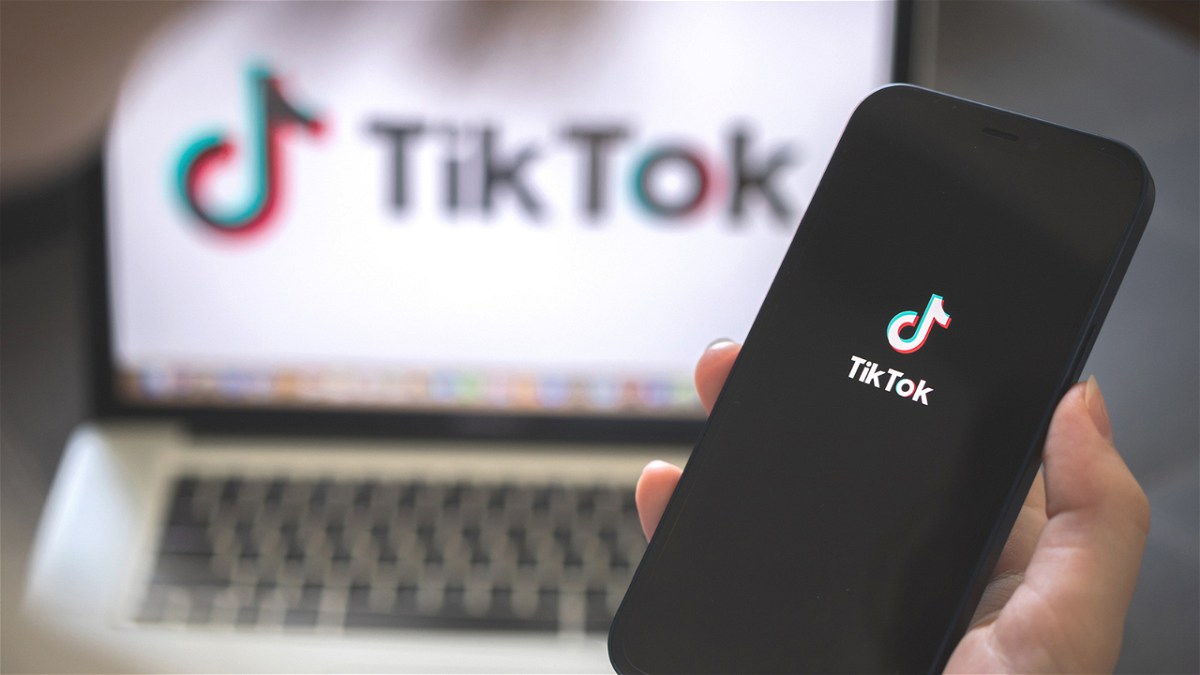 The Biden administration has threatened to ban TikTok from the United States unless the app's Chinese owners agree to spin off their share of the social media platform, TikTok acknowledged on March 15.
