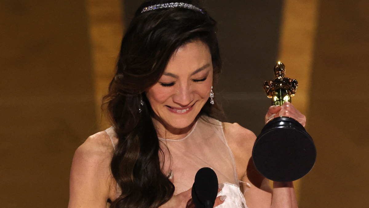 Michelle Yeoh makes history with best actress Oscar win KRDO