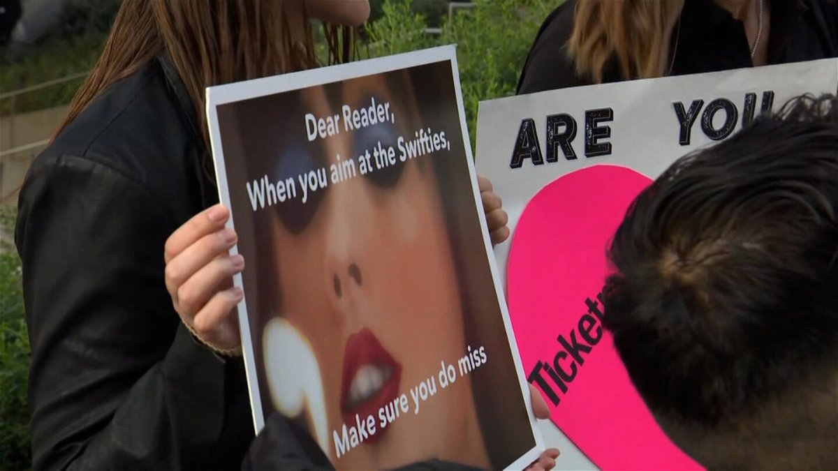 <i>CNN</i><br/>Taylor Swift fans on Monday rally outside the court in Los Angeles to protest the Eras Tour ticketing chaos.