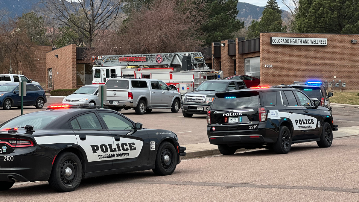 Vehicle crashes into business in southwest Colorado Springs | KRDO