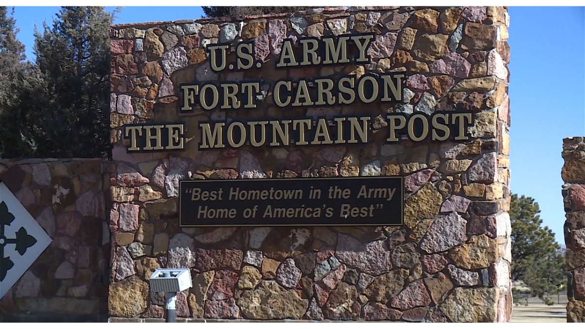 Fort Carson Mountain Post honors fallen soldiers in ceremony