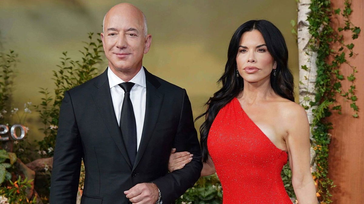 <i>Scott Garfitt/Invision/AP/FILE</i><br/>Jeff Bezos and Lauren Sanchez are seen here in 2022.