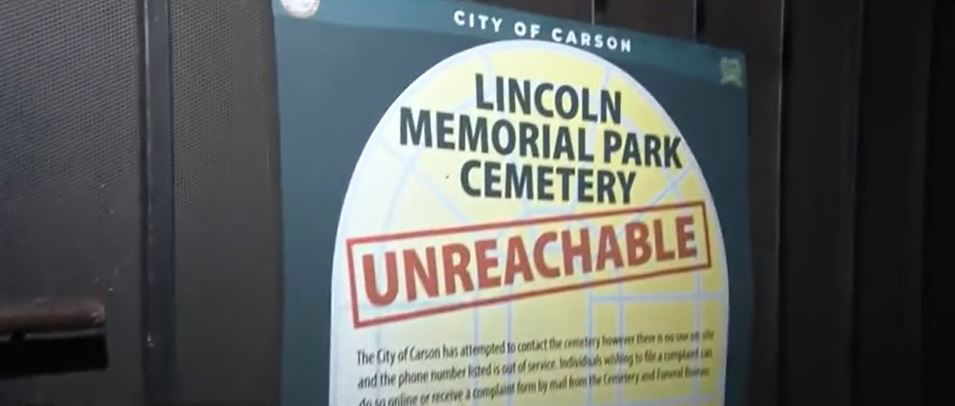 <i></i><br/>Hundreds of families are desperately searching for answers after the Lincoln Memorial Park cemetery in Carson suddenly closed it's doors without notice