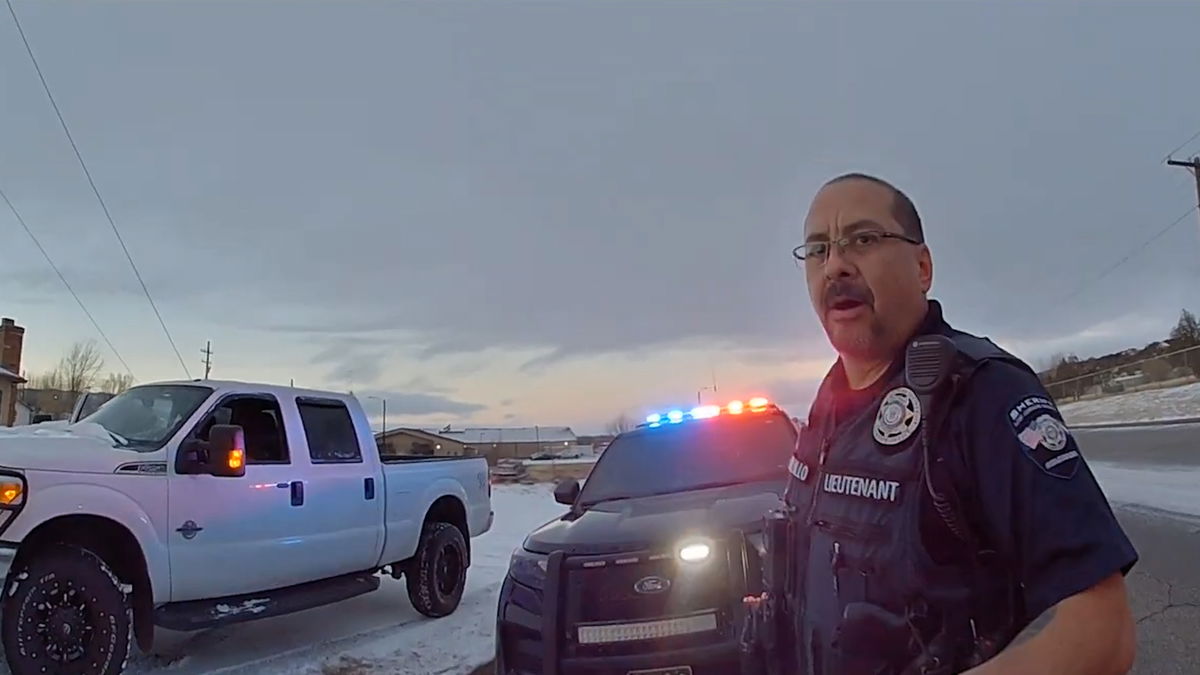 Off Duty Las Animas County Lieutenant Caught On Camera Fighting Teenager In Trinidad Krdo 8795