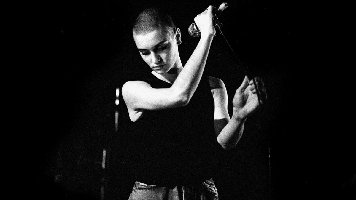 <i>Paul Bergen/Redferns/Getty Images</i><br/>Irish singer Sinead O'Connor