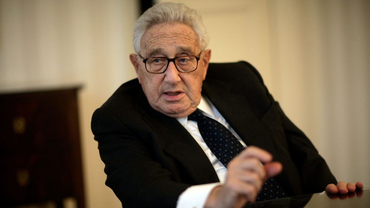 Henry Kissinger meets with China’s top diplomat and sanctioned defense ...