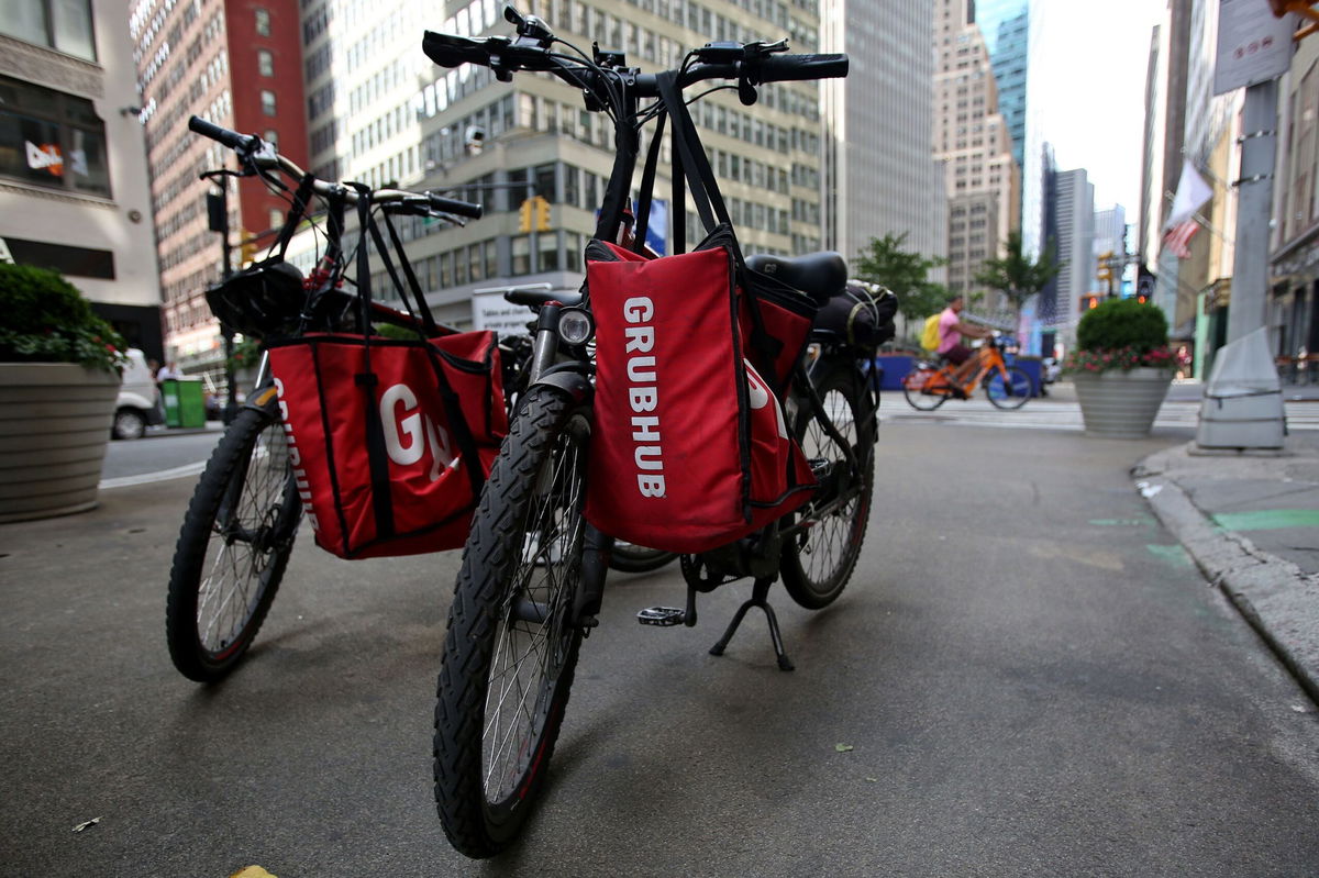 DoorDash, Uber sue NYC on deliverer wages