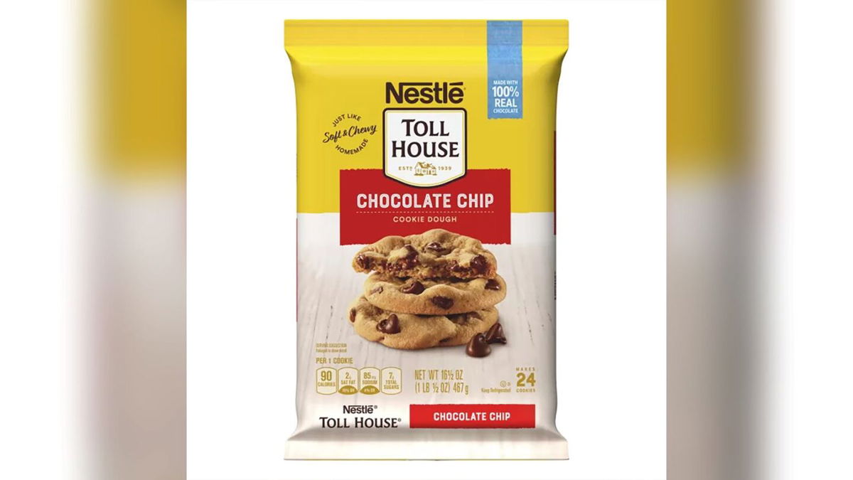 <i>Nestlé</i><br/>Nestlé recalled some Toll House chocolate chip cookie dough bars due to the potential presence of wood fragments.