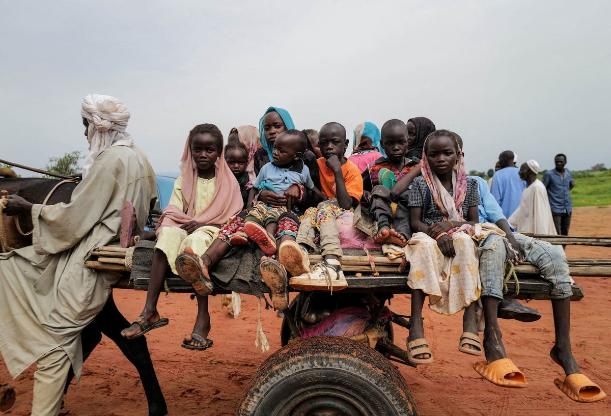 <i>Zohra Bensemra/Reuters</i><br/>Sudanese children