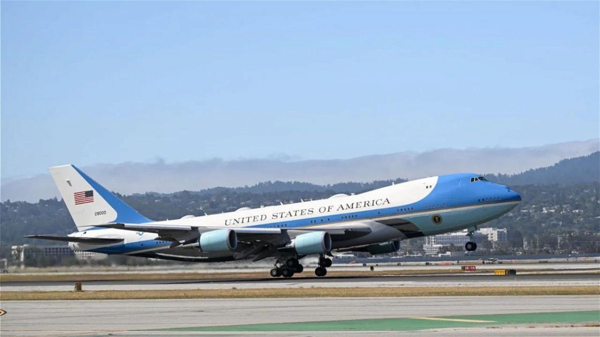 It's Official: New Air Force Ones Will Be Delivered Late - Defense One