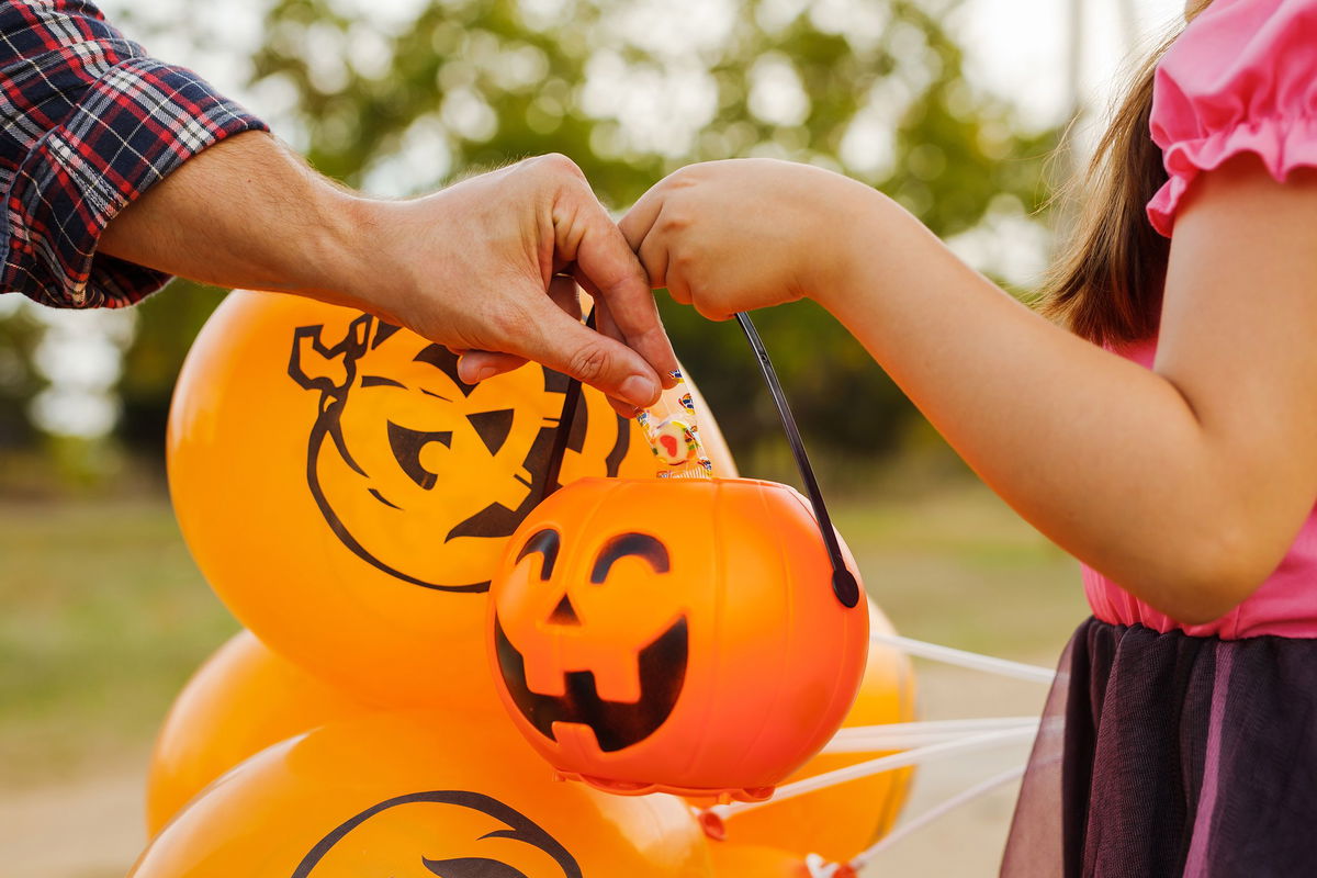 You don't have to wait until Halloween to make this amazing candy