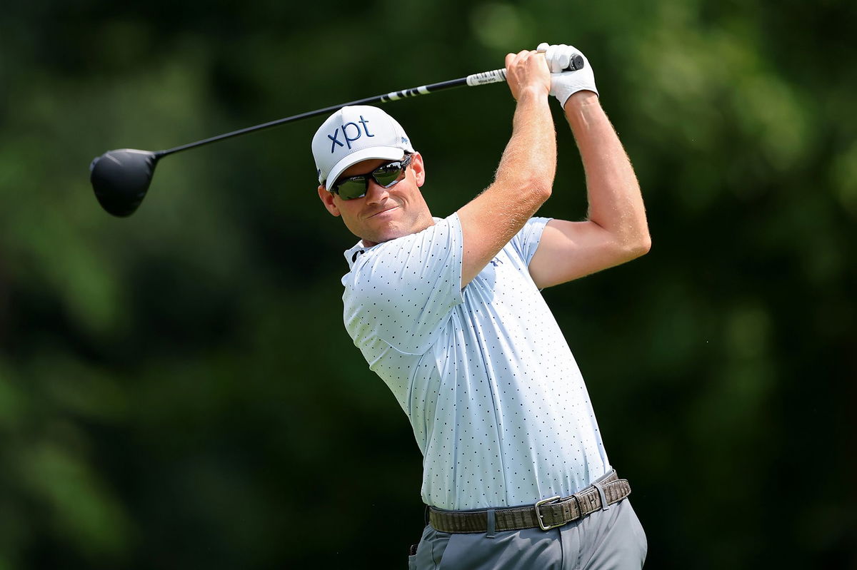 <i>Orlando Ramirez/Getty Images</i><br/>Scott Stallings and Lee Hodges walk the tenth fairway during the first round of The 2024 American Express.