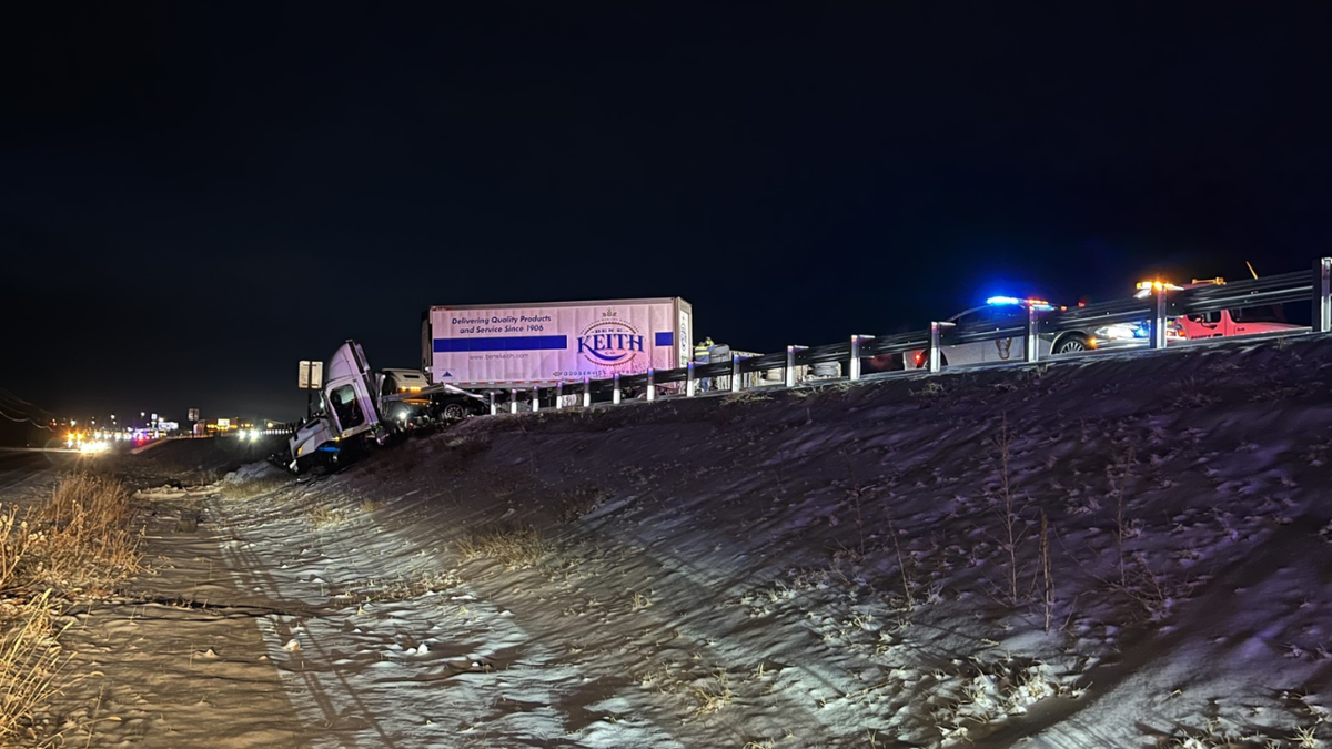 Traffic Alert: Semi-truck Crash In Fountain Has Closed The Northbound ...