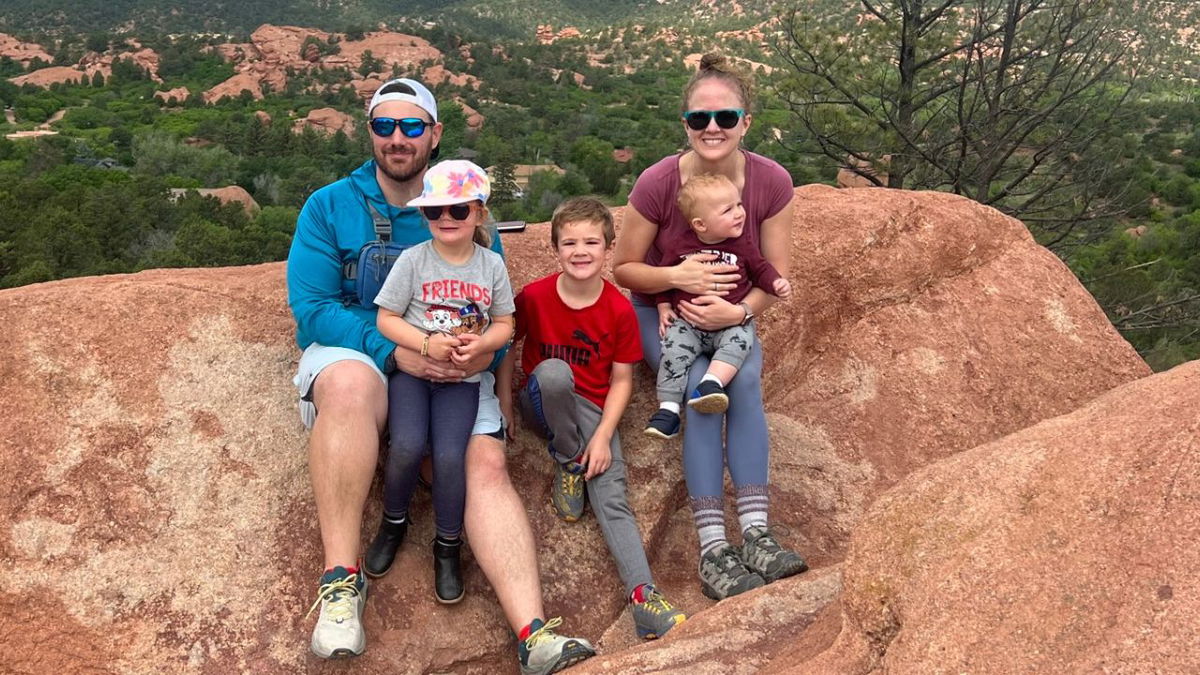 Colorado Springs Mother Of Three Named Colorado Mother Of The Year Krdo 5464