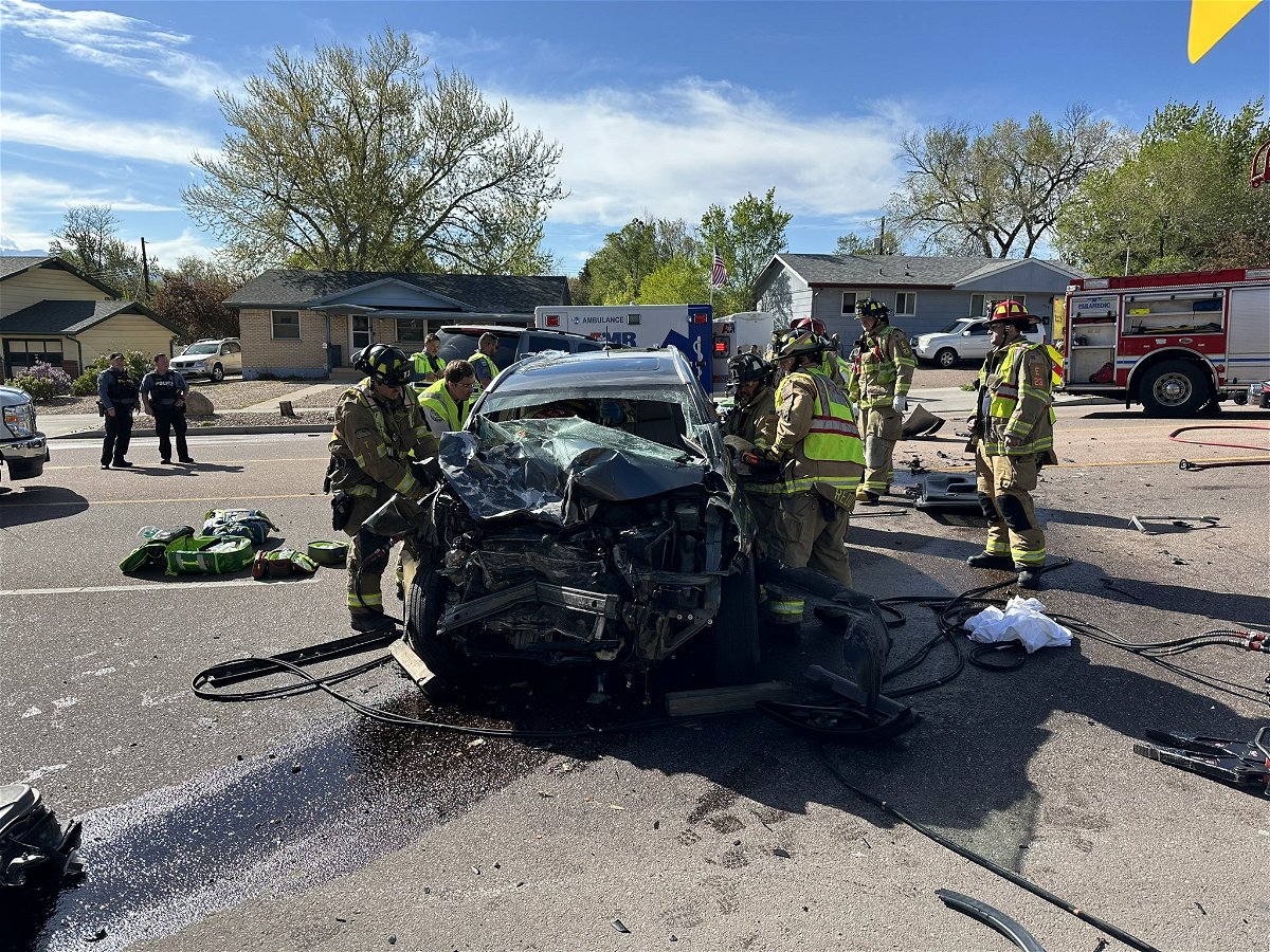 Multiple people sent to the hospital after traffic accident in Colorado Springs | KRDO