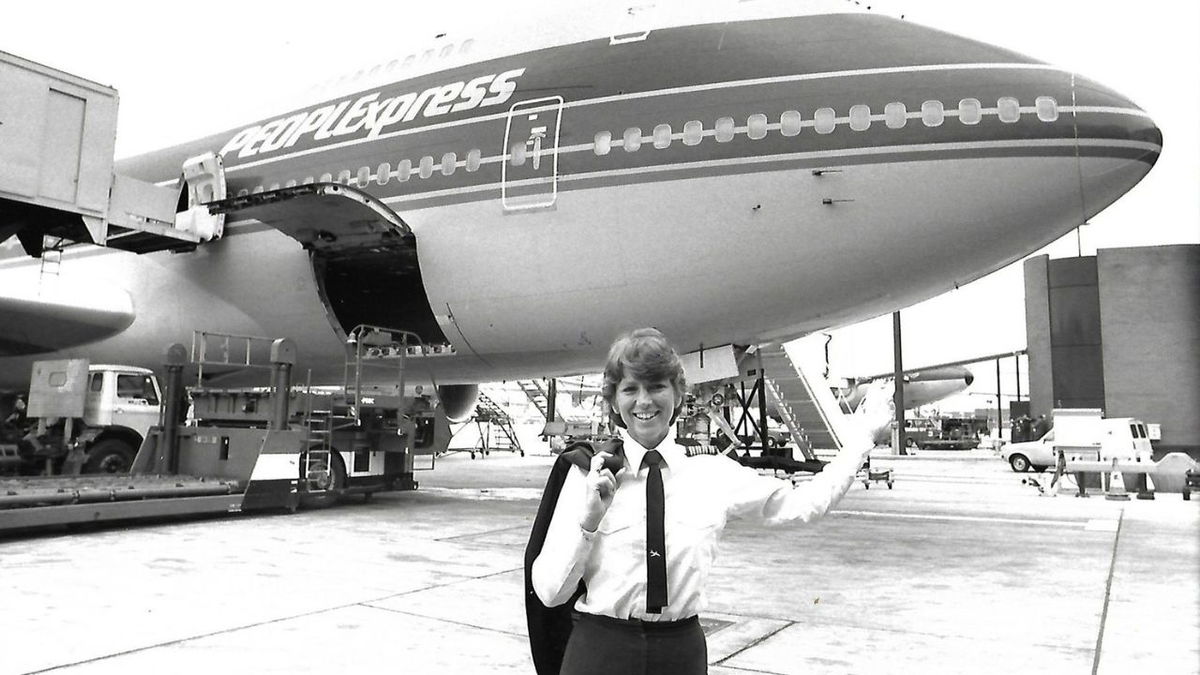 While working for People Express, Rippelmeyer became the first woman to pilot a transoceanic Boeing 747.
