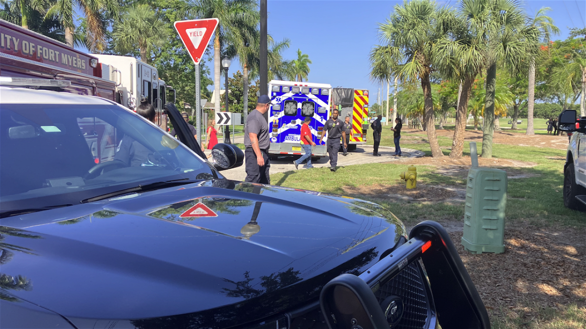 <i>WFTX via CNN Newsource</i><br/>Crews investigate the death of a woman who's body was found in a Fort Myers storm drain.