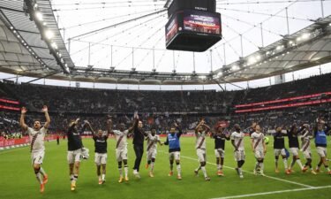 Bayer Leverkusen beat Eintracht Frankfurt 5-1 on Sunday to continue its unbeaten record.
