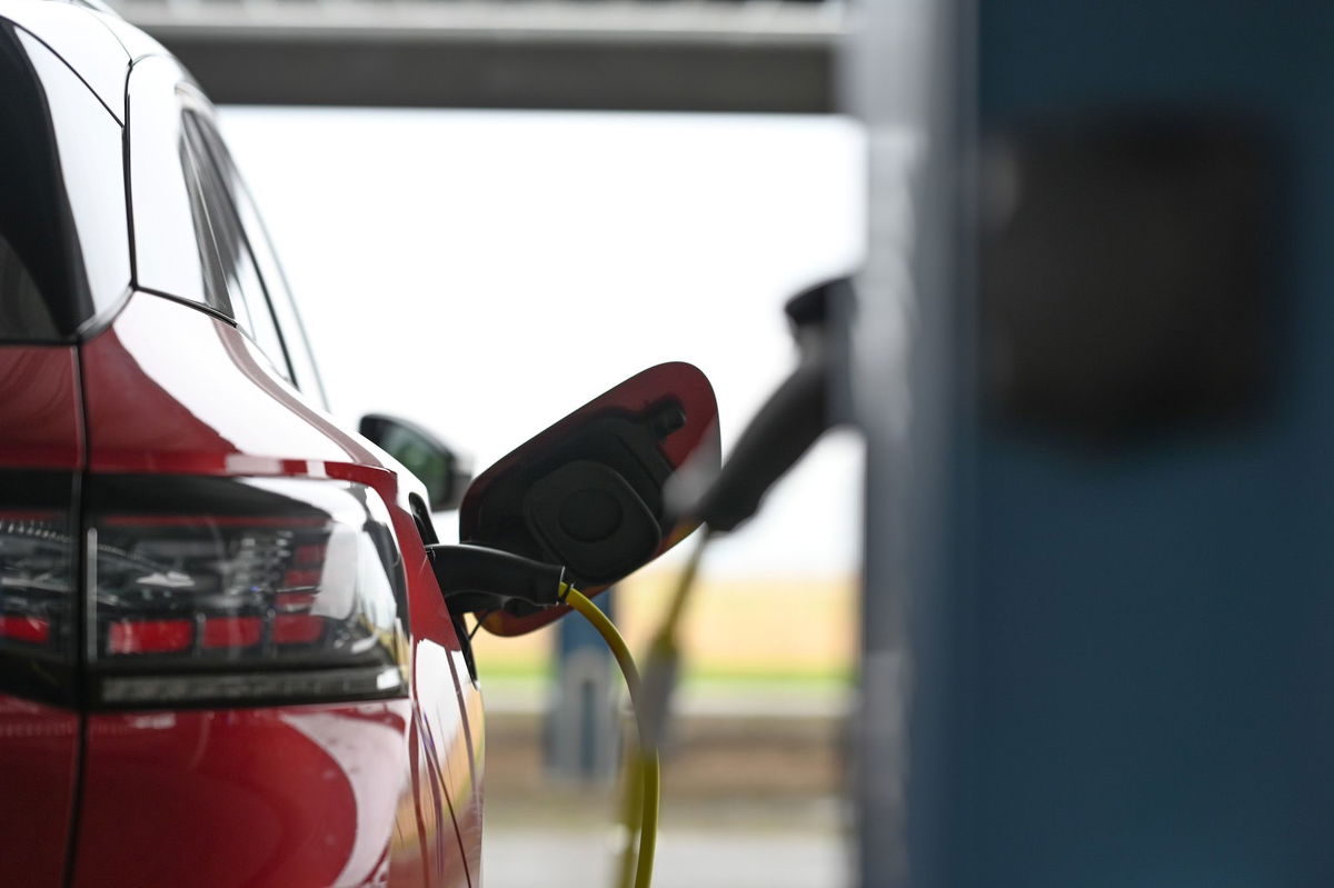 <i>Lars Penning/dpa/picture alliance/Getty Images via CNN Newsource</i><br/>A car charges at a charging station in Lower Saxony