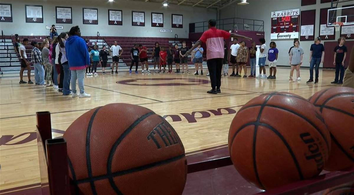 <i>KTBS via CNN Newsource</i><br/>The HOPE Initiative team joined the National Basketball Retired Players Association Dallas Chapter to help coach students on mental health skills they'll need for life.