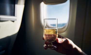 Sleep on a plane is worse in quality and quantity after drinking alcohol