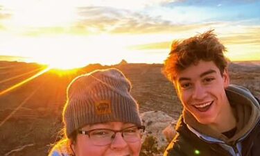 The memory of 19-year-old Jonathan Fielding lives on in messages written to him by strangers visiting the Utah landscape he loved.