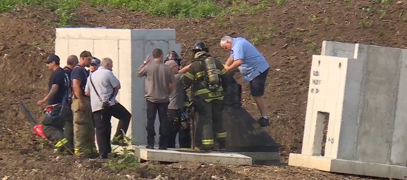 <i>KMBC via CNN Newsource</i><br/>The Kansas City Fire Department found and rescued a man trapped in a sewer pipe in Kansas City near Old Santa Fe Road.