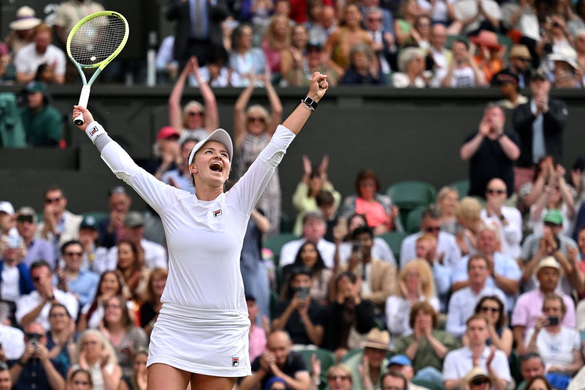 <i>Getty Images via CNN Newsource</i><br/>Jasmine Paolini (L) and Barbora Krejčíková will clash in the final.