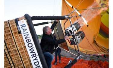 Scott Appelman piloting hot air balloon