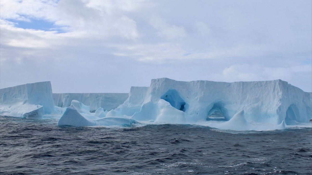 The world's largest iceberg, known as A23a, is rotating about 15 degrees a day in the Southern Ocean.
